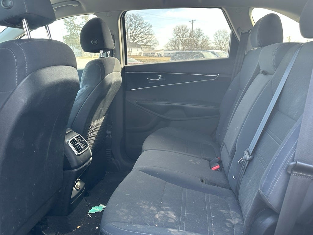 2018 Kia Sorento L