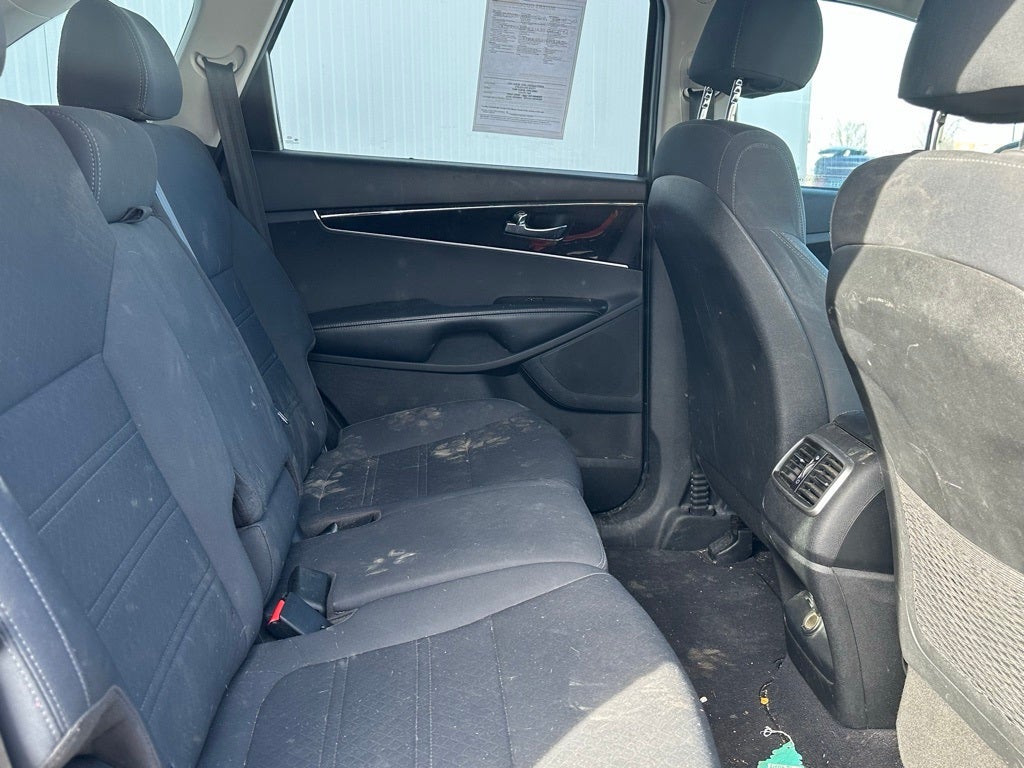 2018 Kia Sorento L
