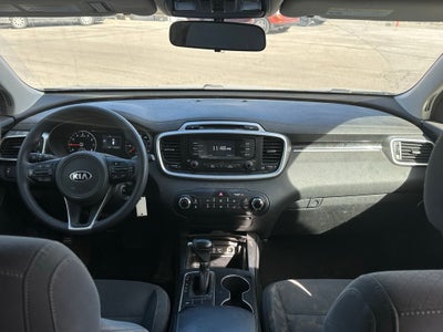 2018 Kia Sorento L
