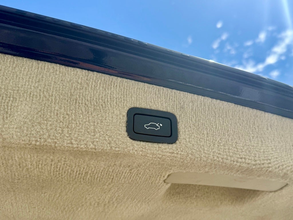 2016 Volvo XC70 T5 Premier