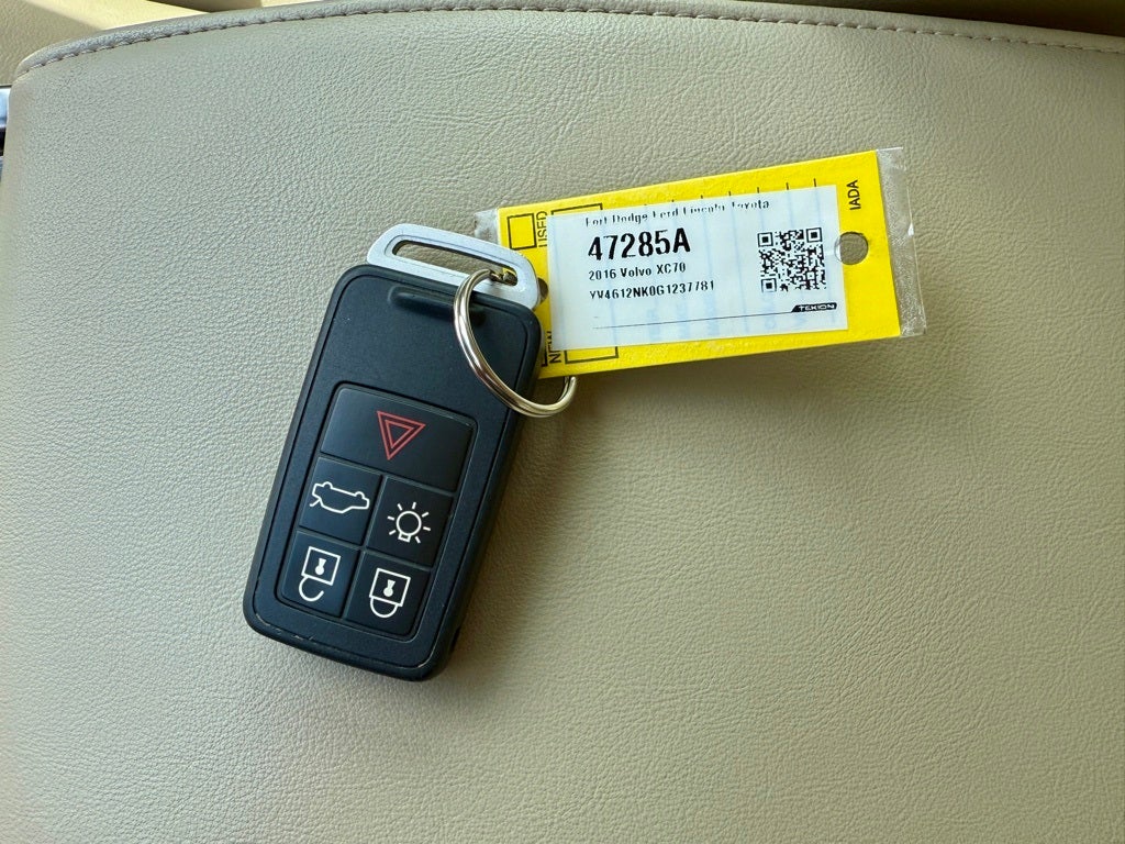 2016 Volvo XC70 T5 Premier