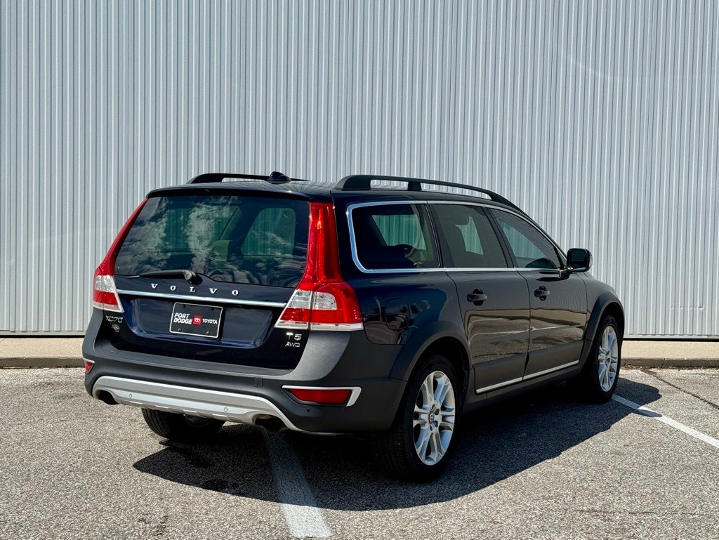 2016 Volvo XC70 T5 Premier