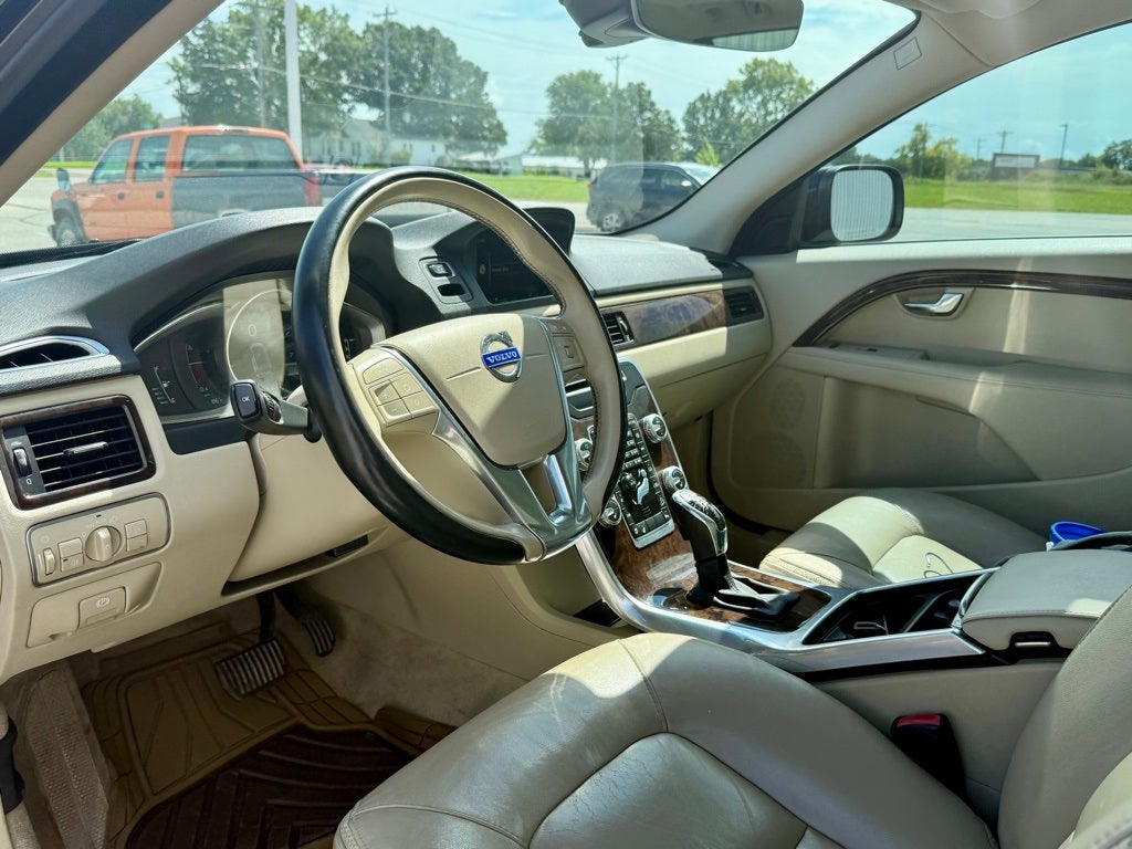 2016 Volvo XC70 T5 Premier