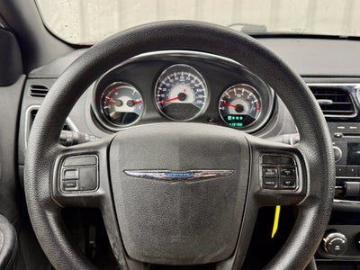 2012 Chrysler 200 LX