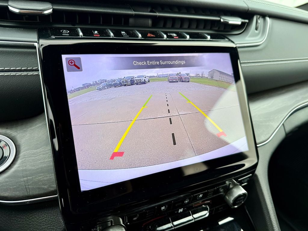 2023 Jeep Grand Cherokee Overland