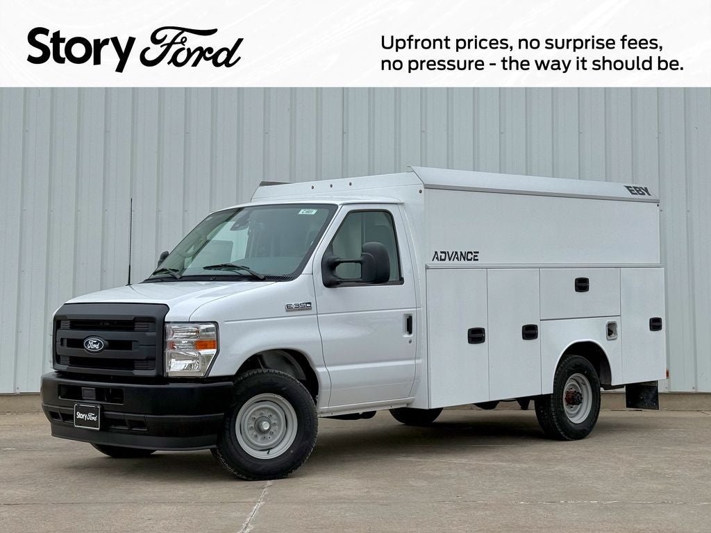 2026 Ford E-350SD Base Cutaway