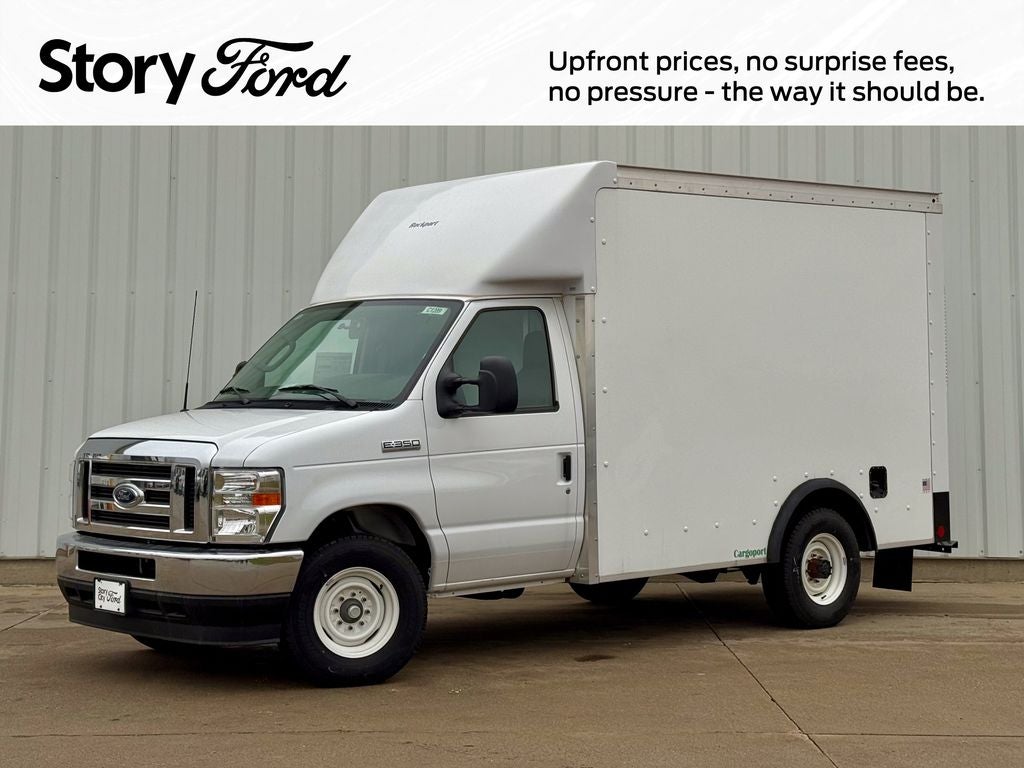 2025 Ford E-350SD Base Cutaway