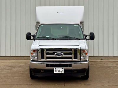 2025 Ford E-350SD Base Cutaway