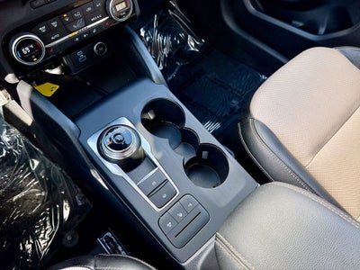 2021 Ford Escape Titanium Hybrid