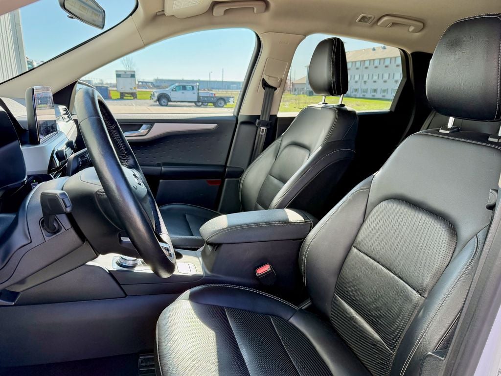 2020 Ford Escape SEL