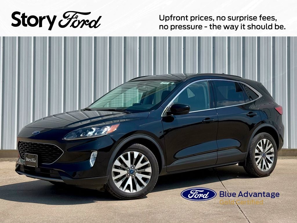2022 Ford Escape Titanium