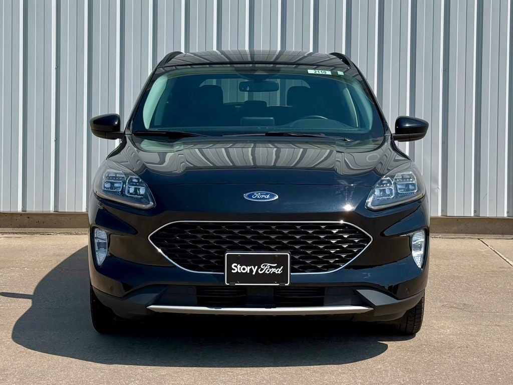 2022 Ford Escape Titanium