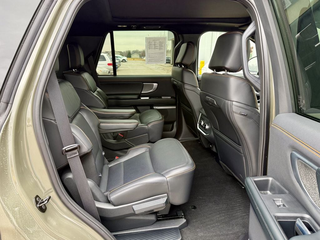 2025 Ford Expedition Tremor