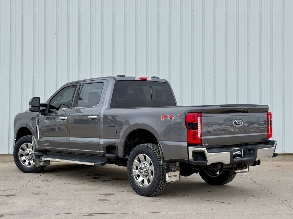 2023 Ford F-350SD Lariat