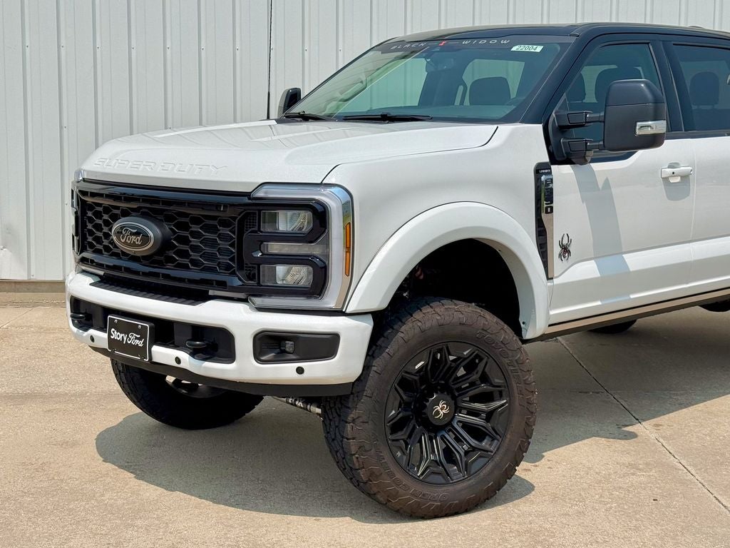 2026 Ford F-350SD Black Widow