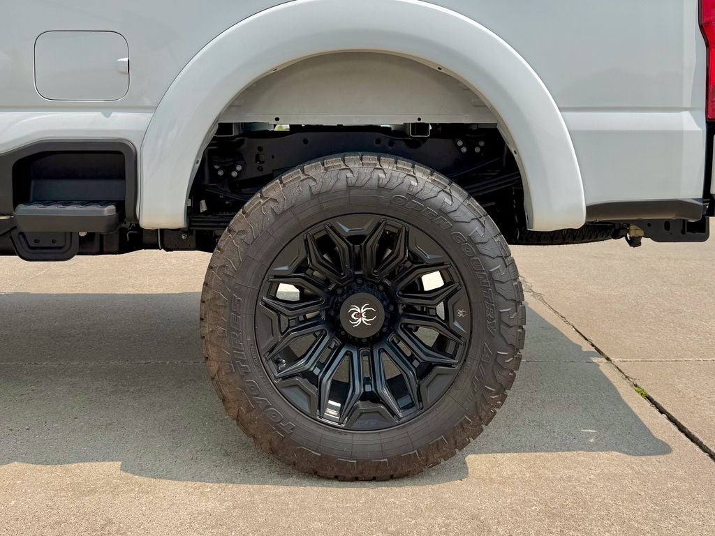 2026 Ford F-350SD Black Widow
