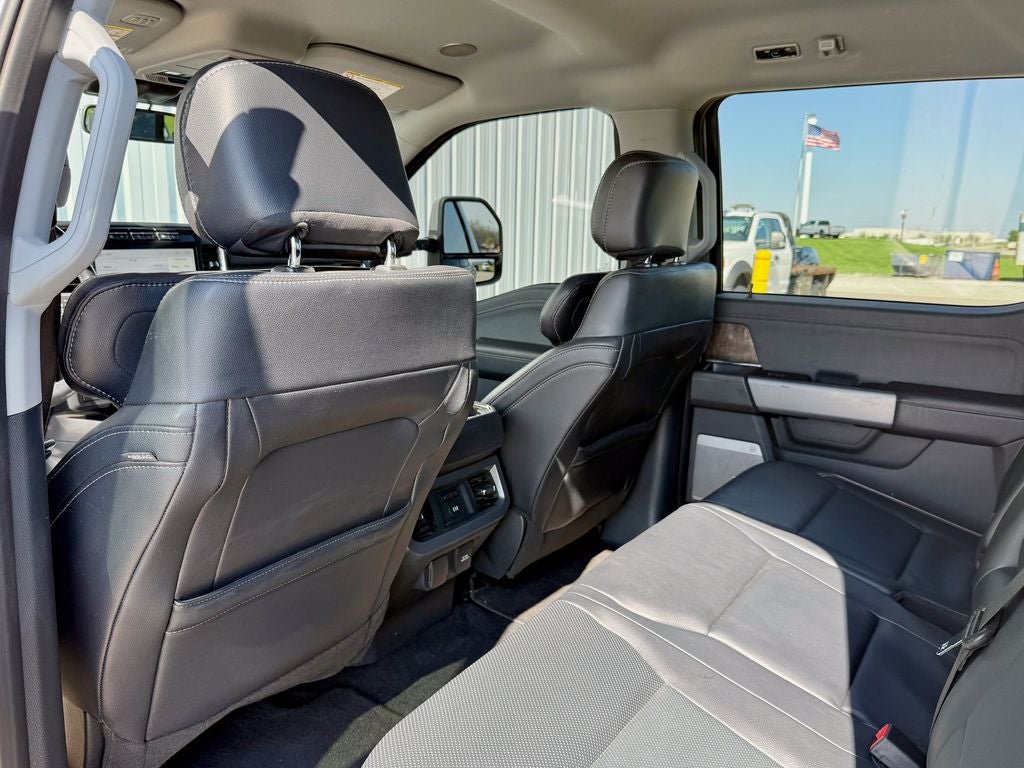 2023 Ford F-450SD Lariat DRW