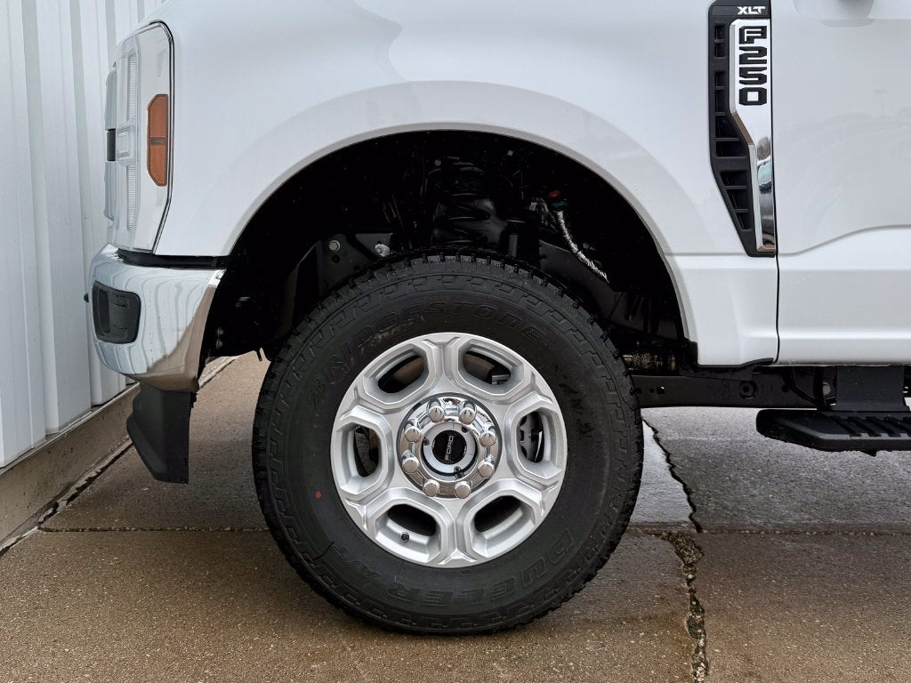 2026 Ford F-250SD XLT