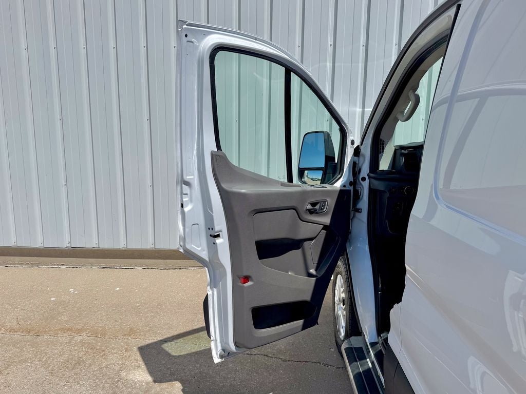 2025 Ford Transit-250 Base