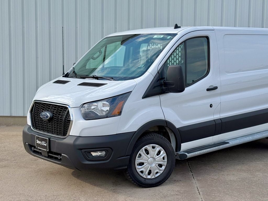 2025 Ford Transit-250 Base