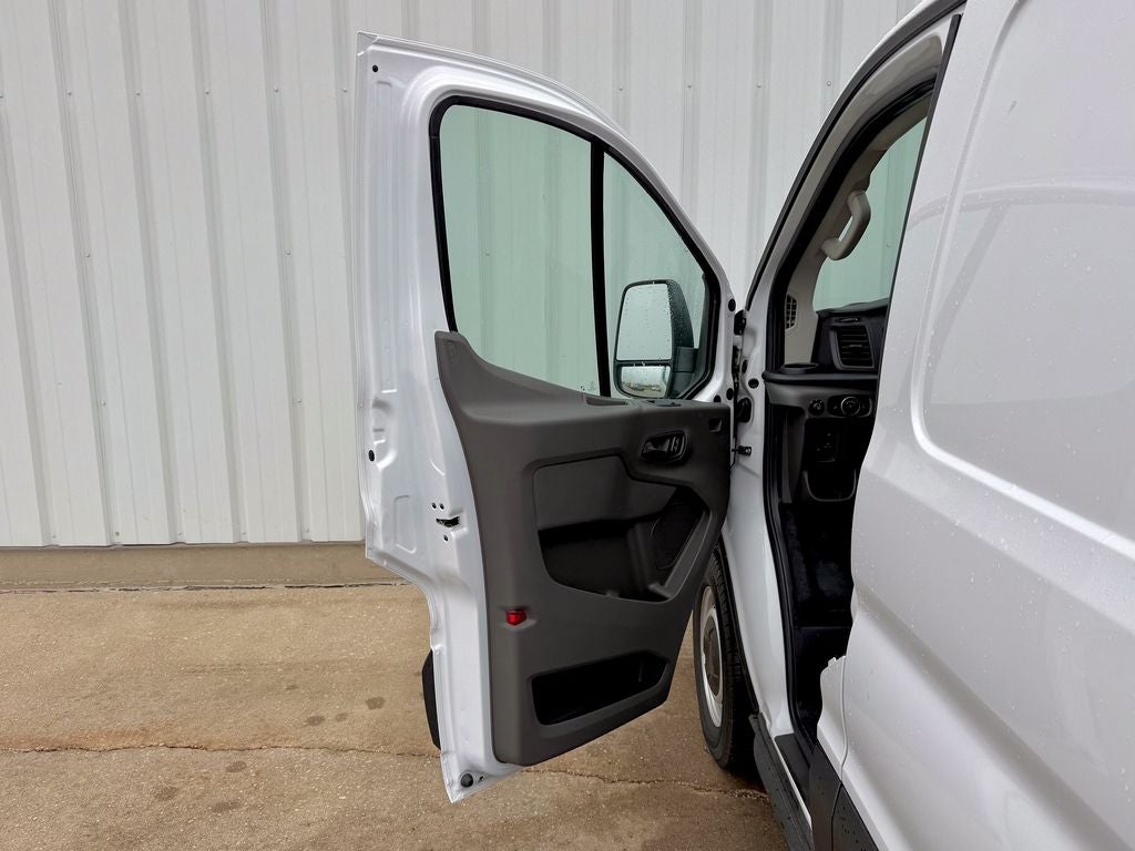 2025 Ford Transit-150 Base