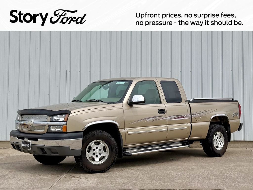 2004 Chevrolet Silverado 1500 LS