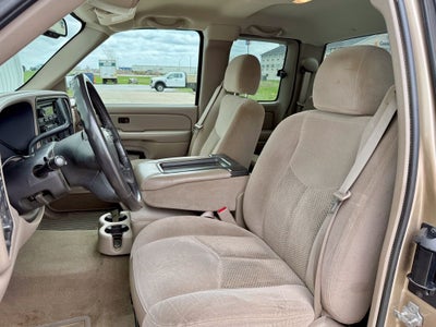 2004 Chevrolet Silverado 1500 LS