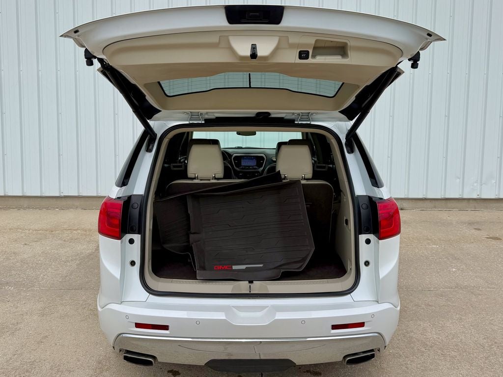 2017 GMC Acadia Denali