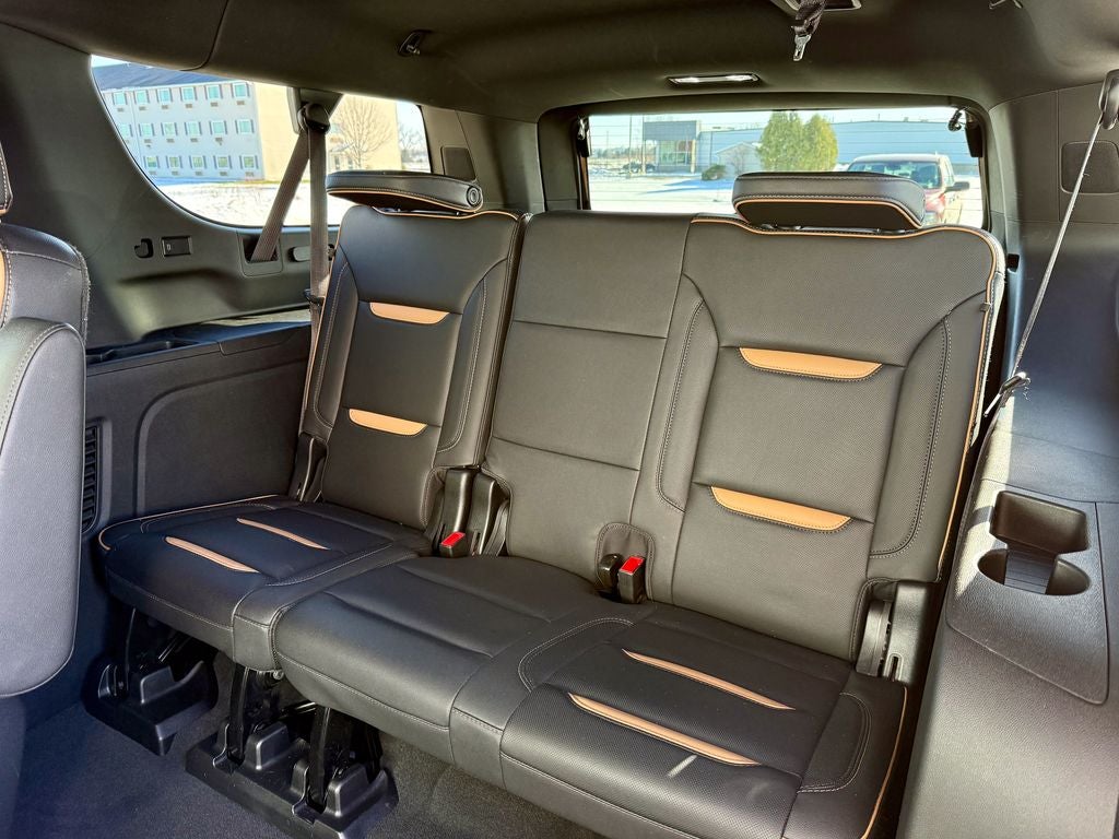 2023 GMC Yukon XL AT4