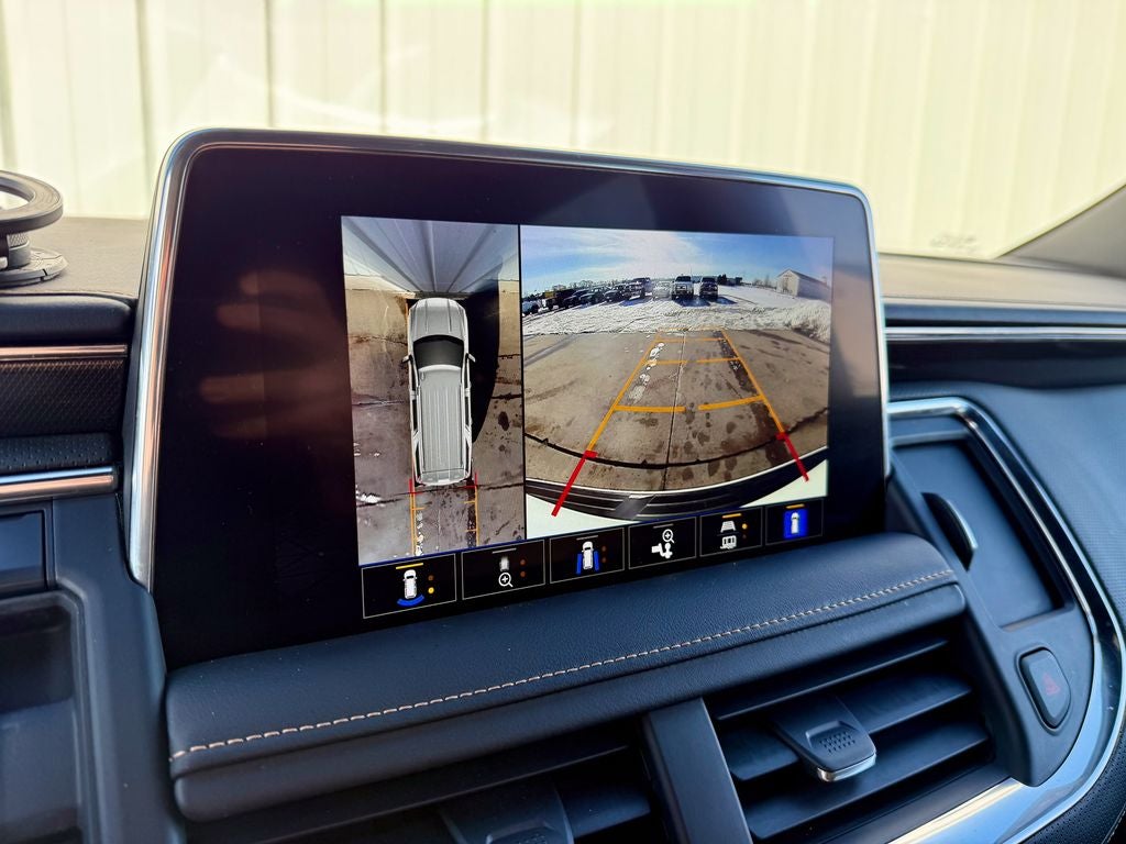 2023 GMC Yukon XL AT4