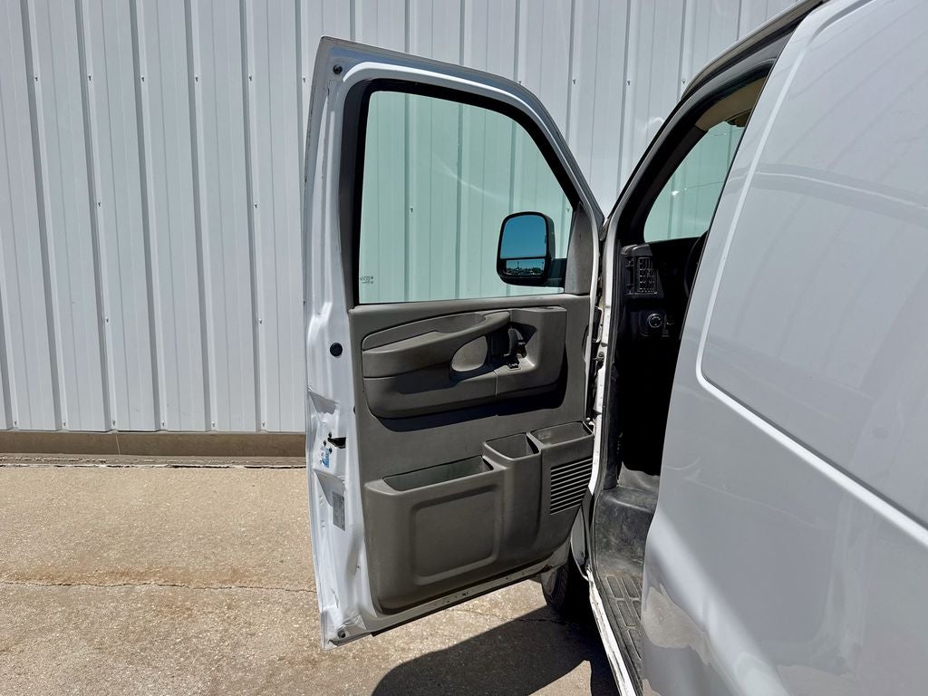 2014 GMC Savana 2500 Work Van