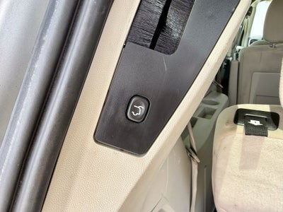 2012 Chrysler Town & Country Touring