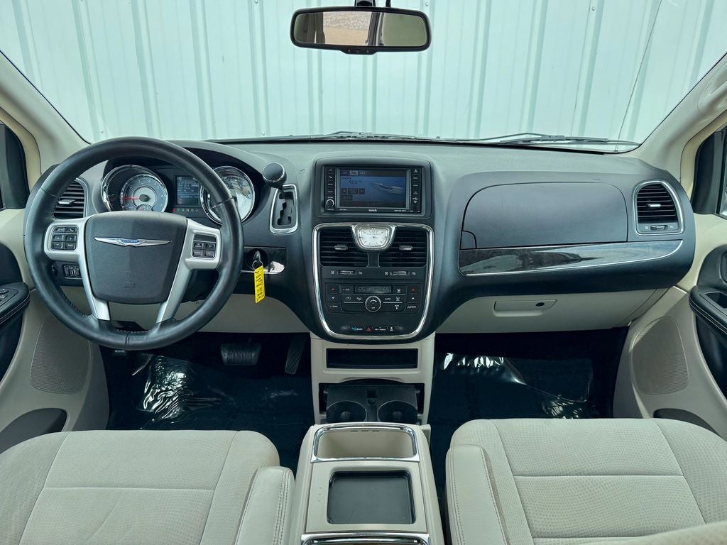 2012 Chrysler Town & Country Touring