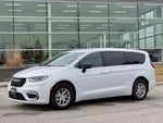 2025 Chrysler Pacifica Select Select