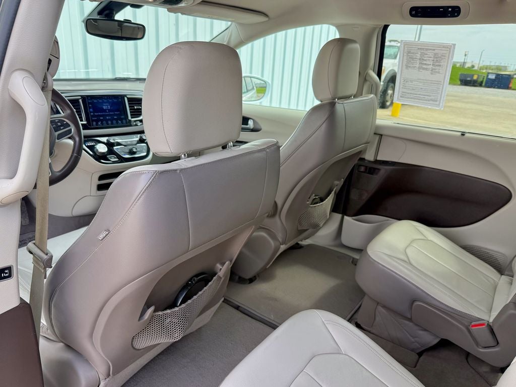 2017 Chrysler Pacifica Touring L