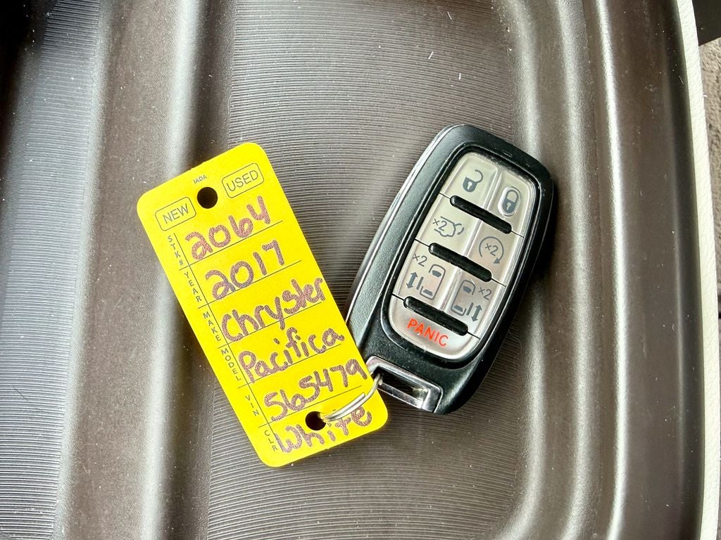 2017 Chrysler Pacifica Touring L