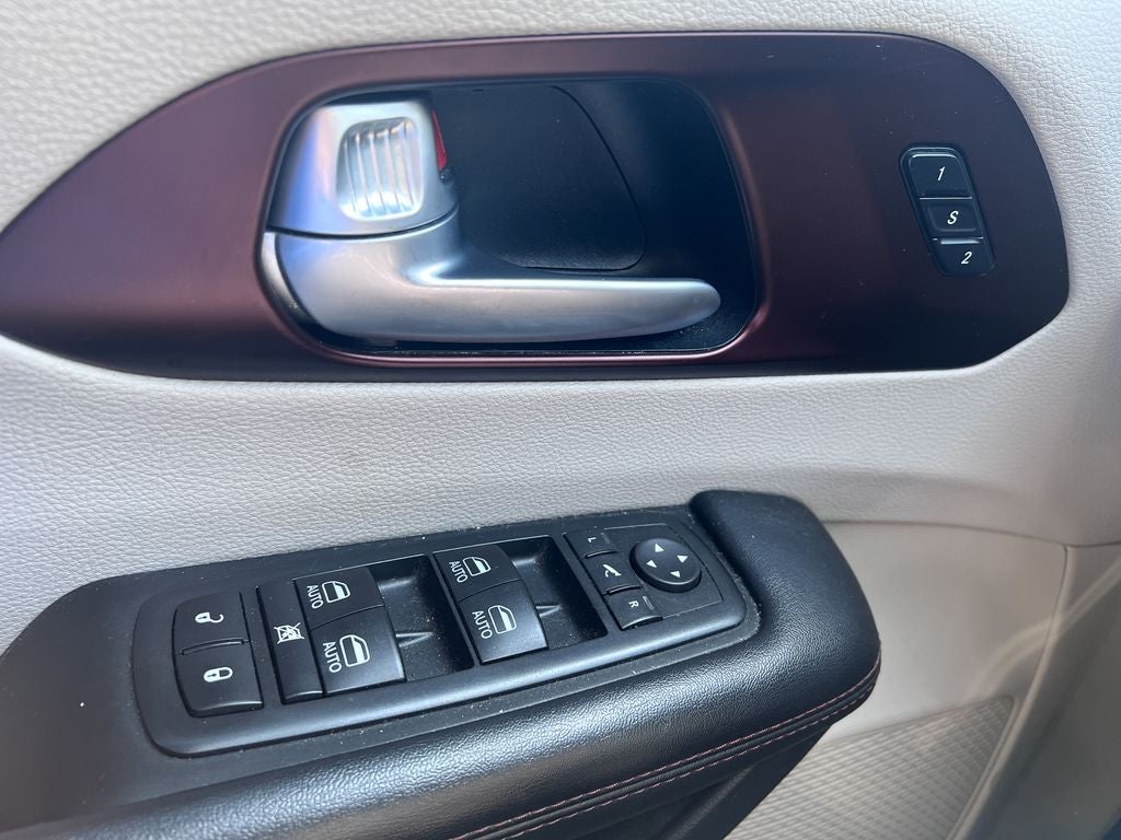 2017 Chrysler Pacifica Limited