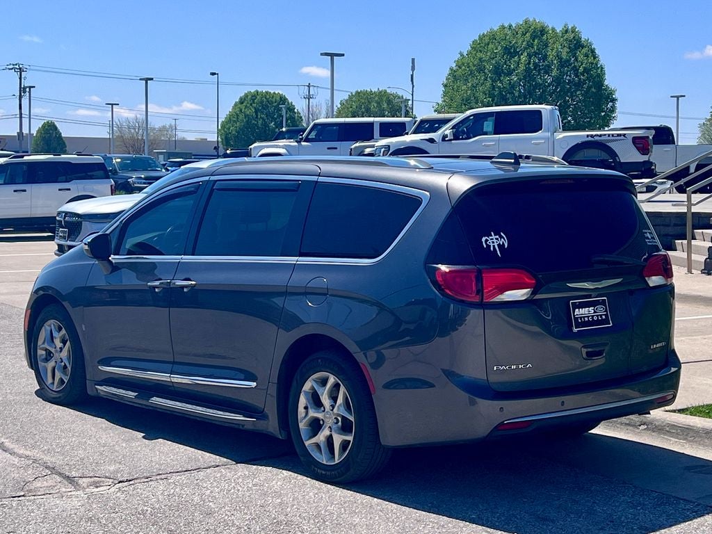 2017 Chrysler Pacifica Limited