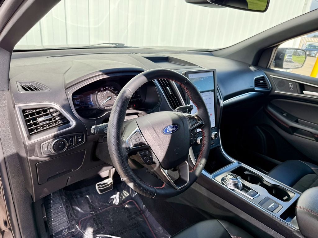 2024 Ford Edge ST Line