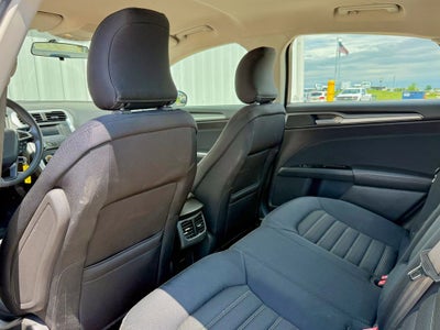 2015 Ford Fusion SE