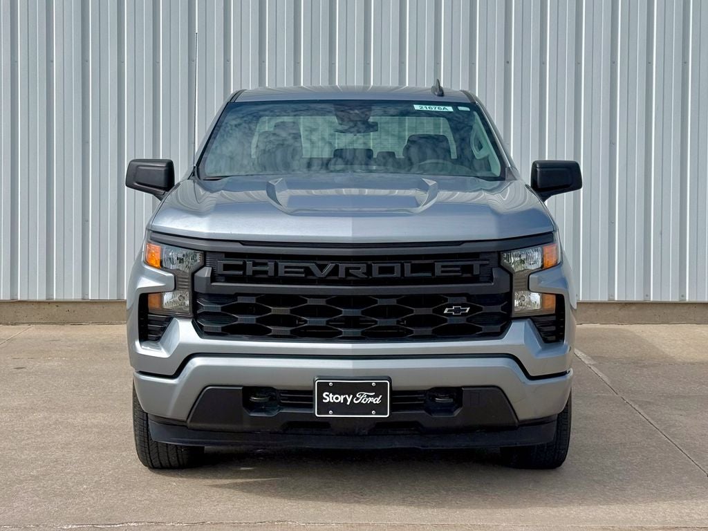 2023 Chevrolet Silverado 1500 Custom