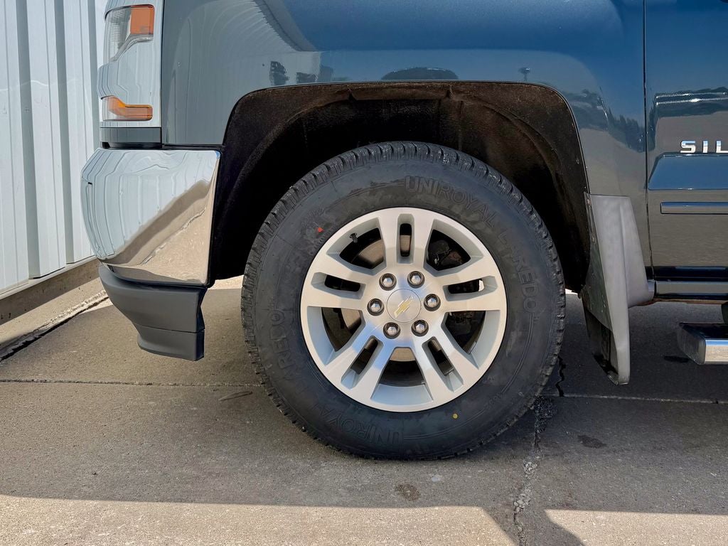 2018 Chevrolet Silverado 1500 LT LT1