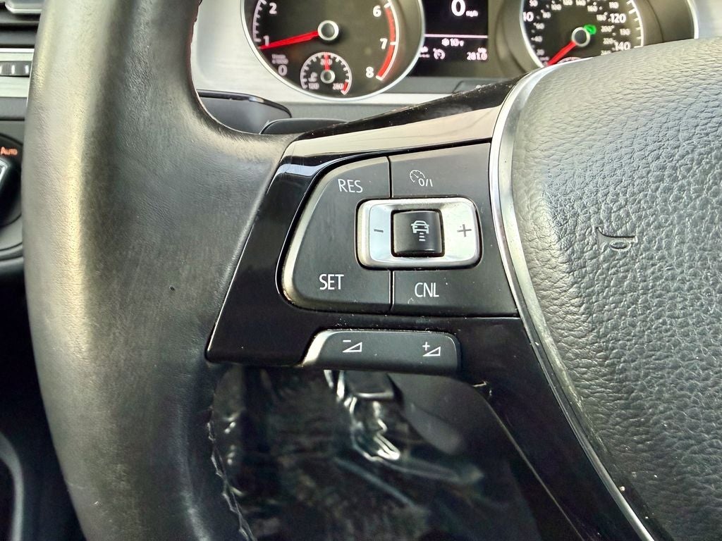 2016 Volkswagen Golf TSI SE 4-Door