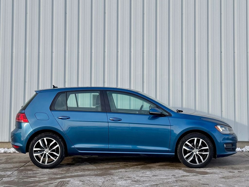 2016 Volkswagen Golf TSI SE 4-Door
