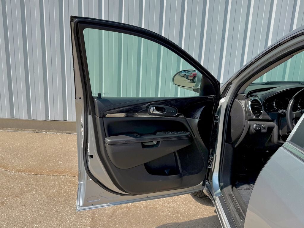 2017 Buick Enclave Leather Group