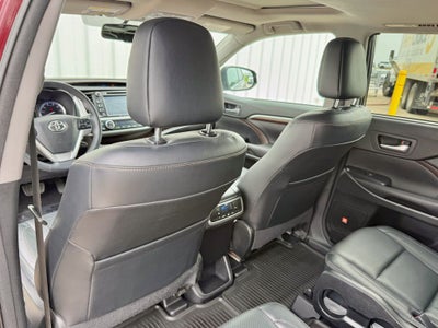2016 Toyota Highlander Limited