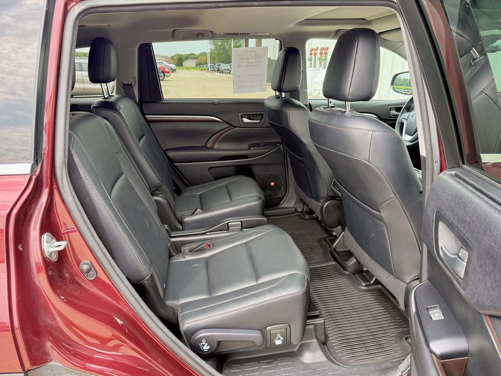 2016 Toyota Highlander Limited