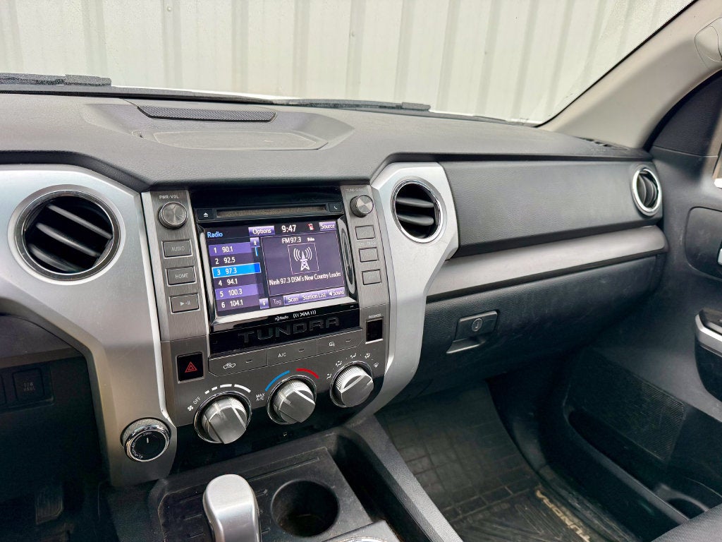 2014 Toyota Tundra SR5