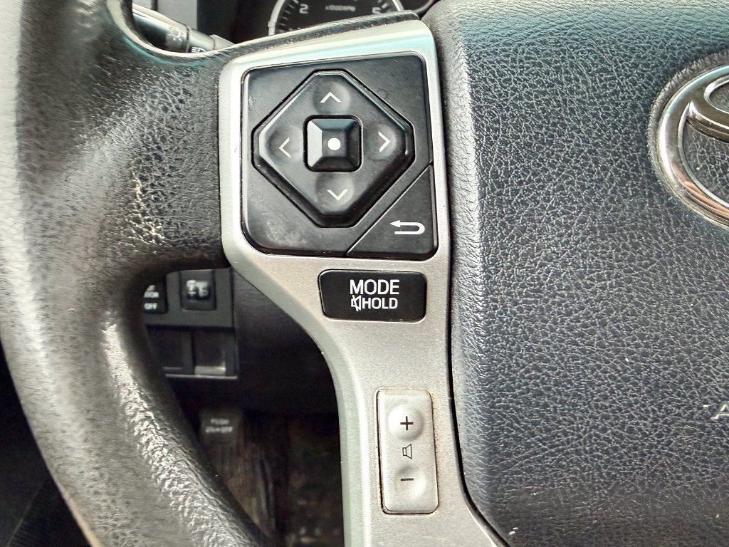 2014 Toyota Tundra SR5