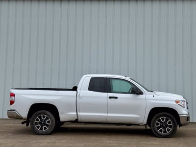 2014 Toyota Tundra SR5